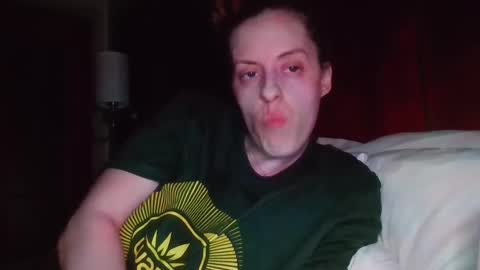 Snapshot of sexy420girl5 chatting on 10, 3, 2025 sexy420girl5 online show from 10, 3, 2025