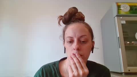 Snapshot of sexy420girl5 chatting on 14, 9, 2025 sexy420girl5 online show from 14, 9, 2025