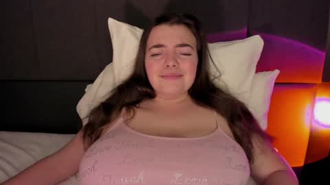 Snapshot of sexy__lizzy__ chatting on 2, 1, 2025 Hello dear. I will be glad to meet you.  see you soon. online show from 2, 1, 2025