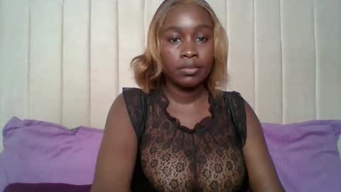 sexy_ari2 online show from 2, 12, 2025