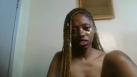 sexy_banny4 online show from 11, 4, 2026