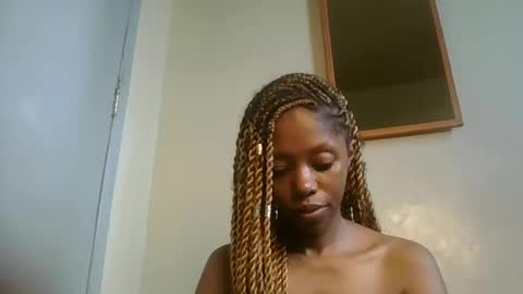 sexy_banny4 online show from 18, 4, 2026