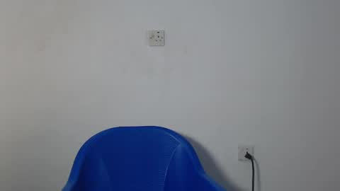 Snapshot of sexy_bluey247 chatting on 8, 4, 2026 sexy_bluey247 online show from 8, 4, 2026