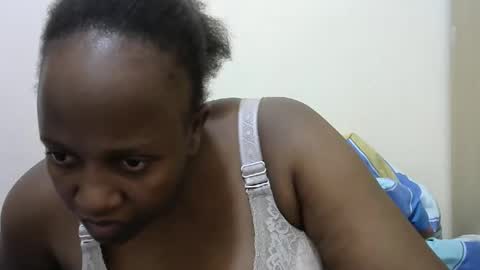 Snapshot of sexy_dee1 chatting on 26, 4, 2026 Sweet Dee online show from 26, 4, 2026