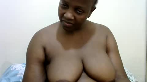 Snapshot of sexy_dee1 chatting on 24, 5, 2026 Sweet Dee online show from 24, 5, 2026
