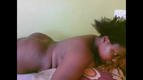 Snapshot of sexy_divana chatting on 26, 2, 2025 sexy_divana online show from 26, 2, 2025