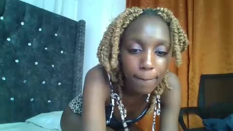 Snapshot of sexy_ebony_nica chatting on 31, 1, 2025 sexy_ebony_nica online show from 31, 1, 2025