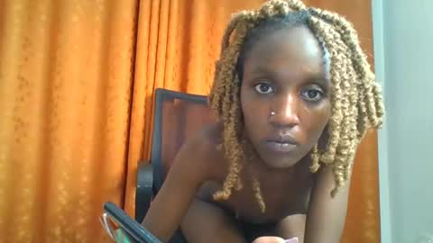 Snapshot of sexy_ebony_nica chatting on 15, 2, 2025 sexy_ebony_nica online show from 15, 2, 2025