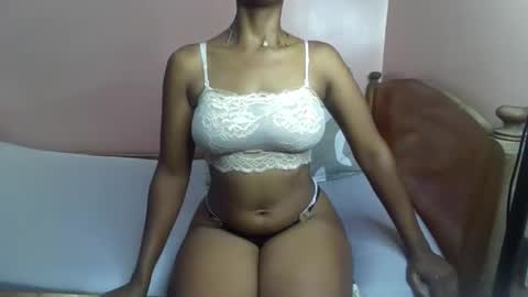 Ellahh online show from 3, 11, 2025