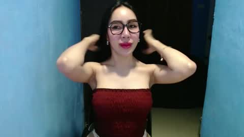sexy_emily92 online show from 21, 12, 2025