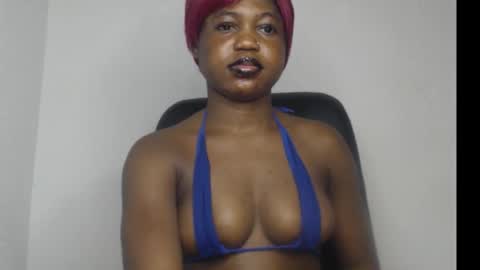 Snapshot of sexy_floral chatting on 13, 9, 2025 Angela online show from 13, 9, 2025