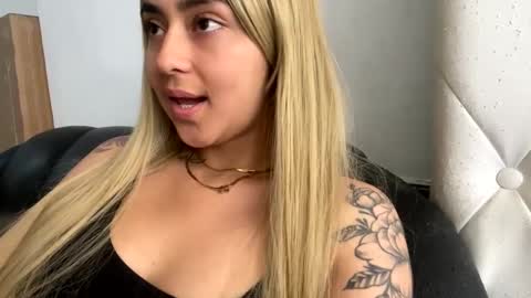 Antonella online show from 7, 2, 2025