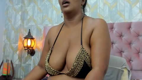 Snapshot of sexy_hot_mature chatting on 10, 3, 2025 lina online show from 10, 3, 2025