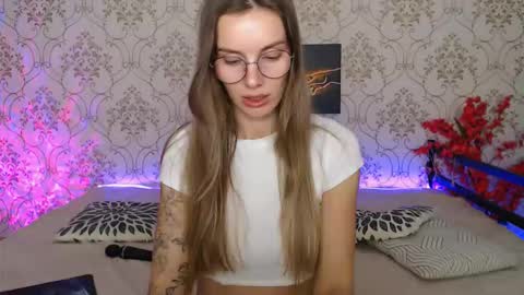 Snapshot of sexy_juliaxo chatting on 19, 10, 2025 Sexy Juliaxo online show from 19, 10, 2025