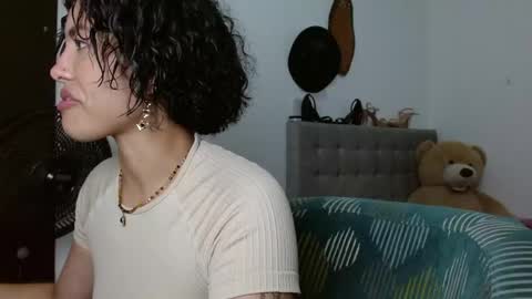 Snapshot of sexy_lia_latina chatting on 17, 4, 2026 Celeste online show from 17, 4, 2026