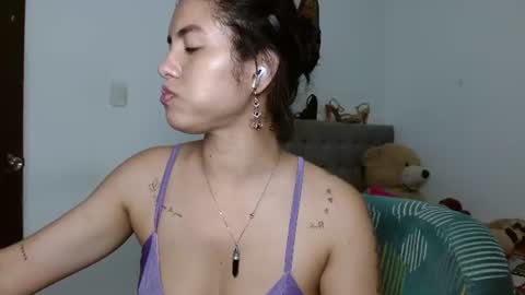 Snapshot of sexy_lia_latina chatting on 7, 7, 2026 Celeste online show from 7, 7, 2026