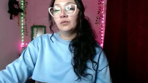 sexy lolas online show from 26, 2, 2025