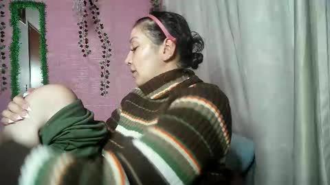 sexy lolas online show from 5, 3, 2026