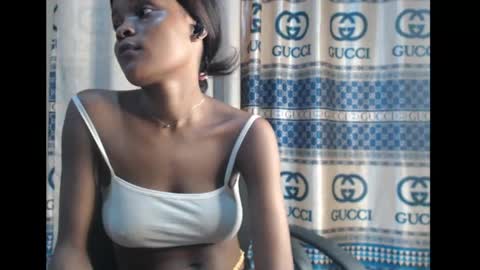 Snapshot of sexy_mariax chatting on 15, 12, 2024 Debby online show from 15, 12, 2024
