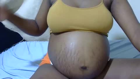 sexy_maya6 online show from 5, 1, 2026