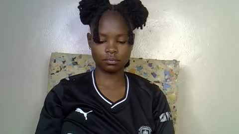 Molyne online show from 12, 3, 2026