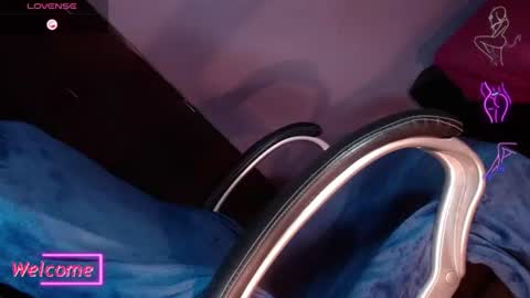 Snapshot of sexy_mysterious_dirty_girl chatting on 17, 7, 2026 queen online show from 17, 7, 2026