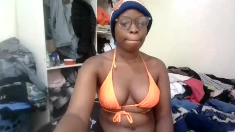 sexy_tatty2 online show from 14, 10, 2025