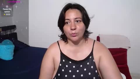 Snapshot of sexy_ticki chatting on 2, 6, 2026 janel online show from 2, 6, 2026
