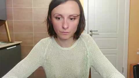 Mandy Green online show from 16, 9, 2025