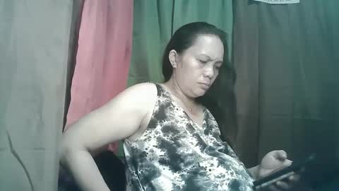 sexy_zapphire2024 online show from 12, 1, 2025