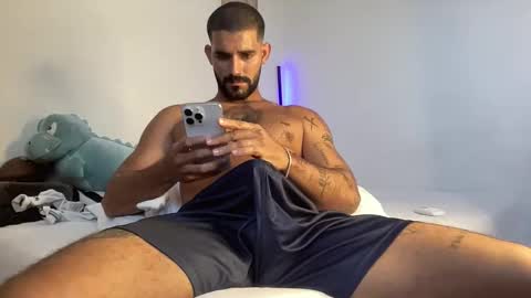 Snapshot of sexyasaf1018 chatting on 3, 5, 2026 Asaf online show from 3, 5, 2026