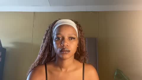 sexyasszeeee online show from 11, 10, 2025