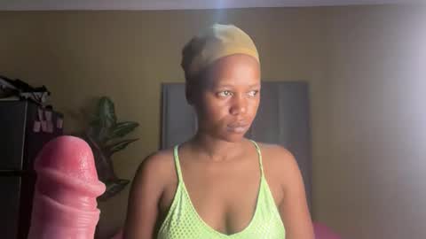 sexyasszeeee online show from 5, 1, 2026