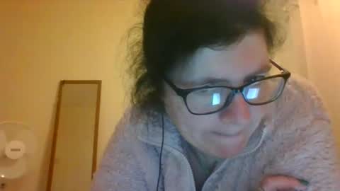 sexymilfy online show from 17, 12, 2025