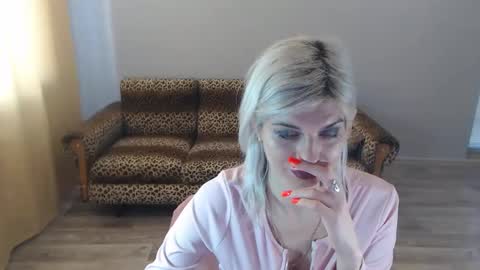 sexybeatriice online show from 12, 1, 2025