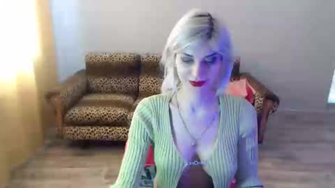 sexybeatriice online show from 3, 3, 2025