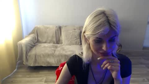 sexybeatriice online show from 9, 6, 2026