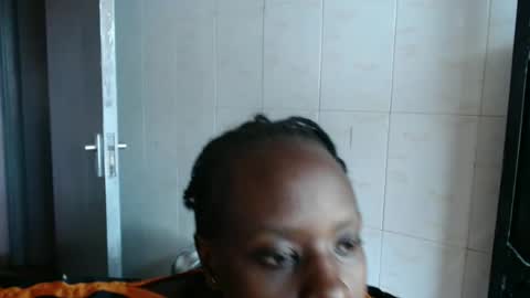 Snapshot of sexybentah chatting on 10, 5, 2026 Bentah online show from 10, 5, 2026