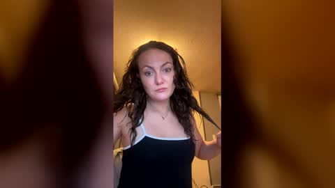 sexybriiiixoxox online show from 4, 5, 2026