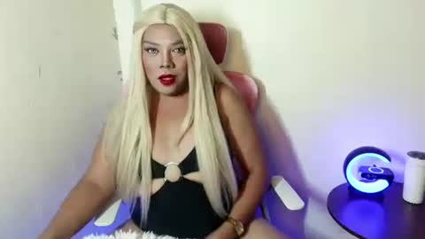 sexycassy_xx online show from 12, 7, 2026