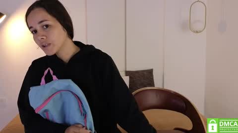 chanell and yina online show from 1, 10, 2025