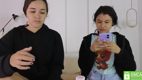 chanell and yina online show from 9, 10, 2025