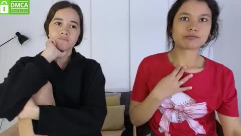 chanell and yina online show from 10, 3, 2026