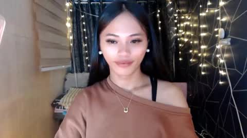 Snapshot of sexycheng chatting on 7, 11, 2025 Miss Cheng online show from 7, 11, 2025