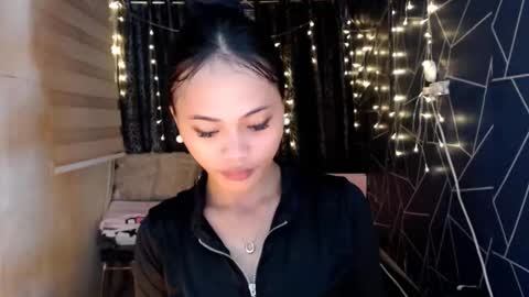 Snapshot of sexycheng chatting on 25, 11, 2025 Miss Cheng online show from 25, 11, 2025