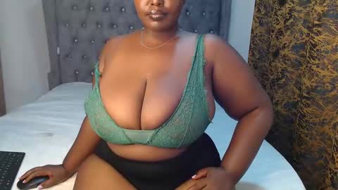 sexychocco online show from 11, 1, 2025