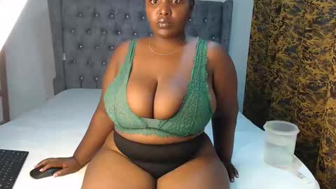 sexychocco online show from 18, 1, 2025