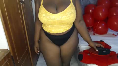 sexychocco online show from 16, 2, 2025