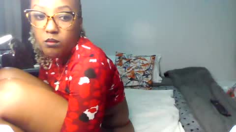 Snapshot of sexycookien chatting on 5, 7, 2026 SexyCookieN online show from 5, 7, 2026