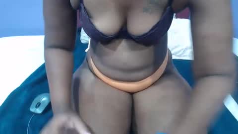 Snapshot of sexycurveyass chatting on 21, 9, 2025 sexycurveyass online show from 21, 9, 2025